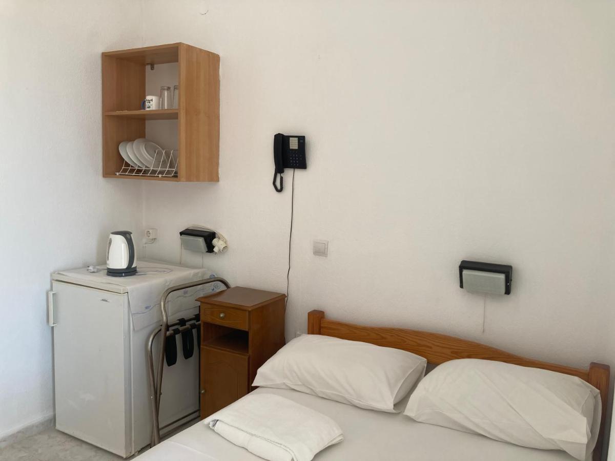 Hotel Galini Poros  Esterno foto
